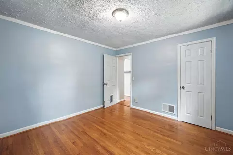Bedroom - 1394 Adams Rd, Mount Healthy, OH 45231 photo 1 of 7