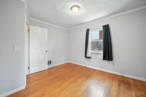 Bedroom - 1394 Adams Rd, Mount Healthy, OH 45231 photo 6 of 7