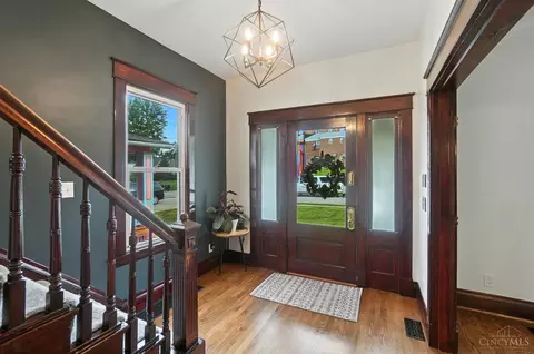 Entry Way - 3129 Troy Ave, Cincinnati, OH 45213 photo 1 of 9