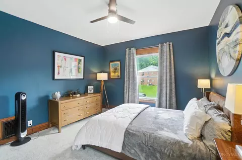 Bedroom - 3129 Troy Ave, Cincinnati, OH 45213 photo 3 of 7