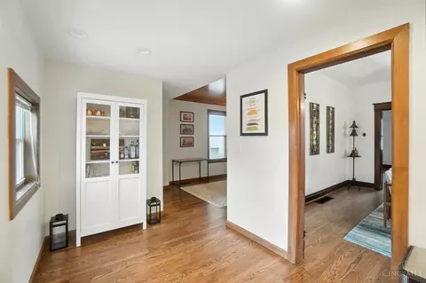 Entry Way - 3129 Troy Ave, Cincinnati, OH 45213 photo 3 of 9