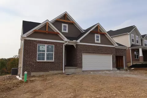 3994 Trailside Dr, Green Twp, OH 45248