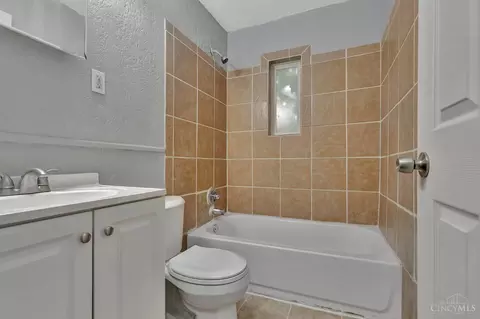 146 Glenridge Pl, Cincinnati, OH 45217 photo 15