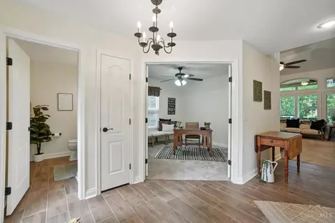 Entry Way - 6287 Binley Woods, Morrow, OH 45152 photo 2 of 3