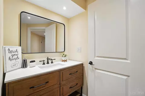 Bath - 6287 Binley Woods, Morrow, OH 45152 photo 7 of 7