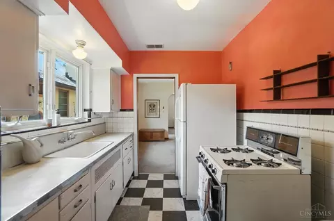 3358 Morrison Ave, Cincinnati, OH 45220 photo 15