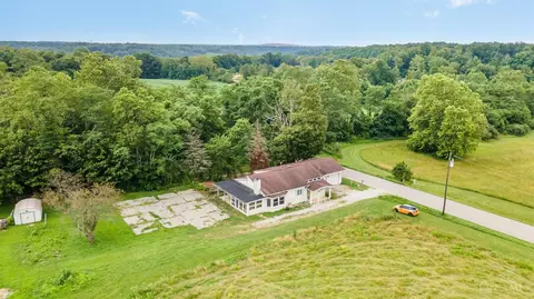 3275 White Oak Valley Rd, Georgetown, OH 45121