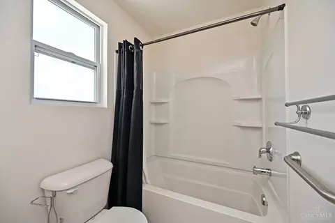4178 Gensen Loop, Cincinnati, OH 45245 photo 32