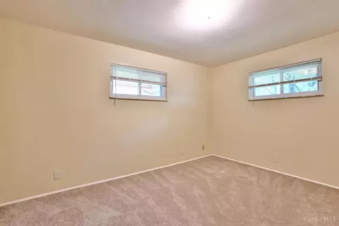 4325 Skylark Dr, Cincinnati, OH 45238 photo 11