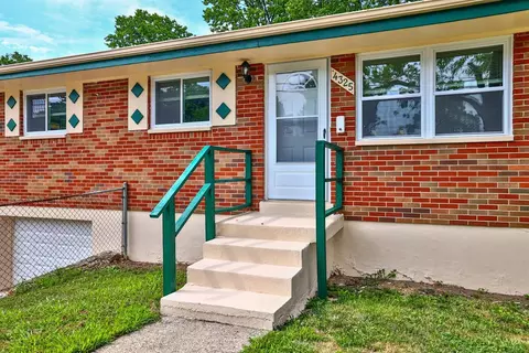 4325 Skylark Dr, Cincinnati, OH 45238 photo 3