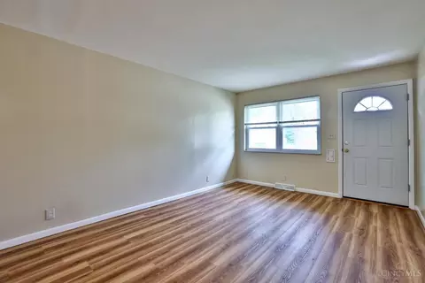 4325 Skylark Dr, Cincinnati, OH 45238 photo 4