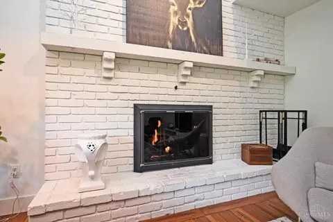Living - 2834 Deerhaven Dr, Cincinnati, OH 45244 photo 7 of 10