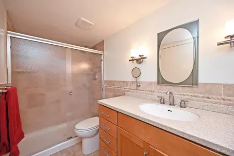 Bath - 2834 Deerhaven Dr, Cincinnati, OH 45244 photo 2 of 6
