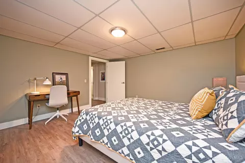 Bedroom - 2834 Deerhaven Dr, Cincinnati, OH 45244 photo 8 of 8