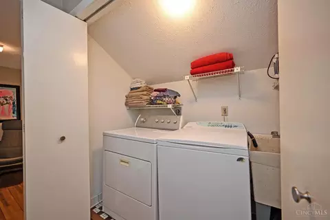 Other - 2834 Deerhaven Dr, Cincinnati, OH 45244 photo 2 of 7