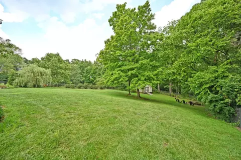Exterior - 2834 Deerhaven Dr, Cincinnati, OH 45244 photo 11 of 19