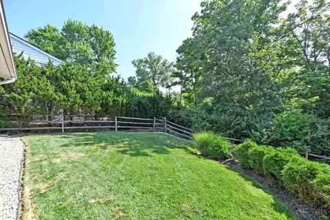 Exterior - 5518 Mapleridge Dr, Cincinnati, OH 45227 photo 23 of 32