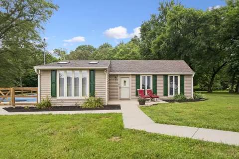 2099 Bethel Hygiene Rd, Bethel, OH 45106