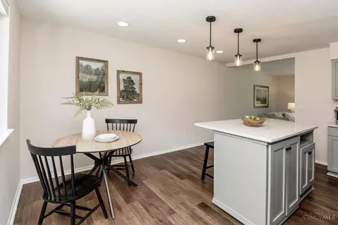 Dining - 601 Comet Dr, Cincinnati, OH 45244 photo 1 of 1