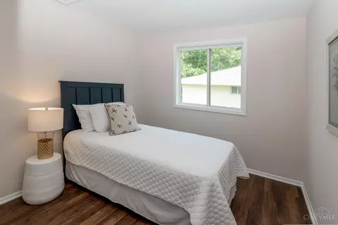 Bedroom - 601 Comet Dr, Cincinnati, OH 45244 photo 3 of 4