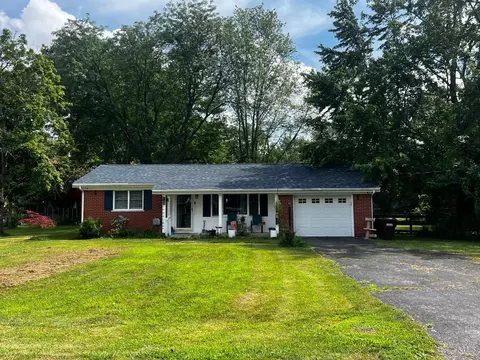 318 Pleasant St, Mount Orab, OH 45154