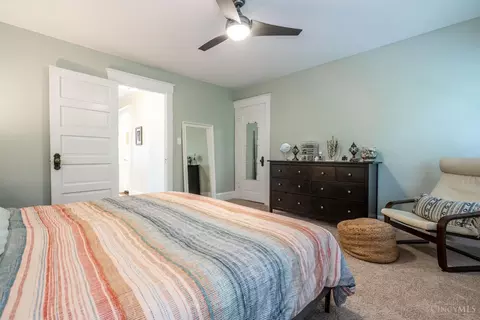 Bedroom - 3655 Stettinius Ave, Cincinnati, OH 45208 photo 3 of 6