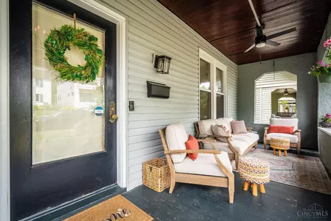 Exterior - 3655 Stettinius Ave, Cincinnati, OH 45208 photo 3 of 10