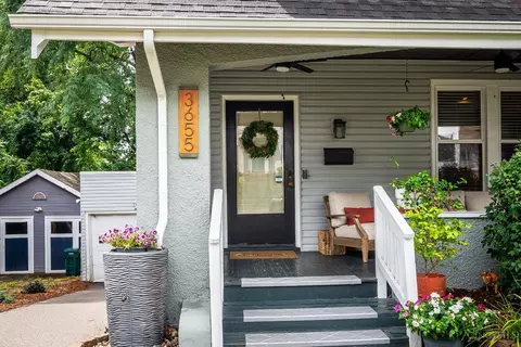 Exterior - 3655 Stettinius Ave, Cincinnati, OH 45208 photo 4 of 10