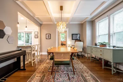 Dining - 3655 Stettinius Ave, Cincinnati, OH 45208 photo 1 of 3