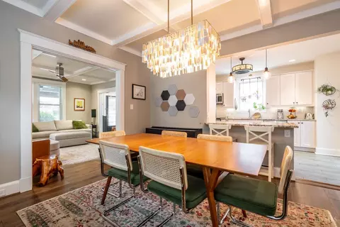 Dining - 3655 Stettinius Ave, Cincinnati, OH 45208 photo 3 of 3