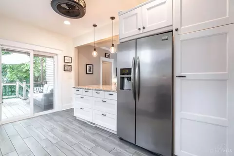 Kitchen - 3655 Stettinius Ave, Cincinnati, OH 45208 photo 4 of 6