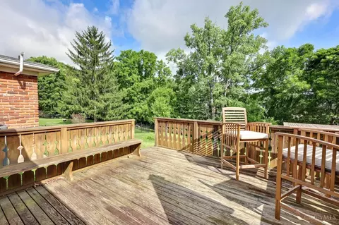 906 Shayler Rd, Cincinnati, OH 45245 photo 20