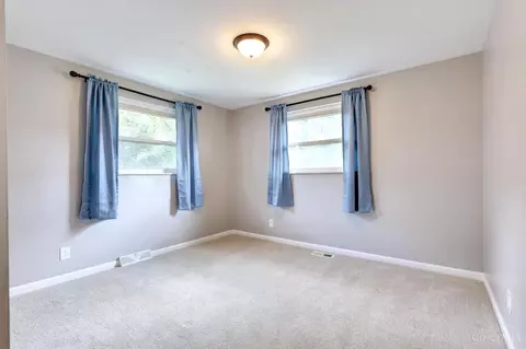 906 Shayler Rd, Cincinnati, OH 45245 photo 11