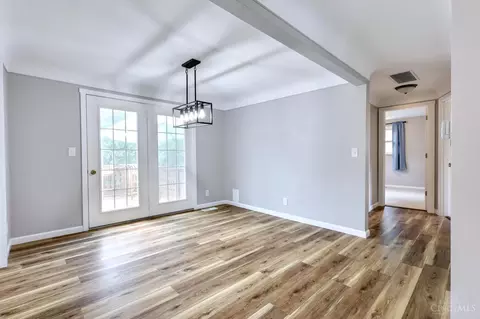 906 Shayler Rd, Cincinnati, OH 45245 photo 6