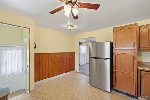 Kitchen - 2573 Adams Rd, Cincinnati, OH 45231 photo 4 of 4