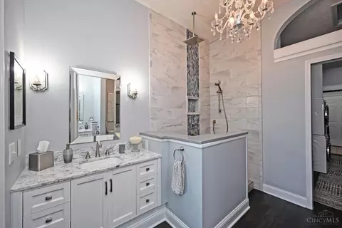 Bath - 4154 Fieldsedge Dr, Mason, OH 45040 photo 2 of 7