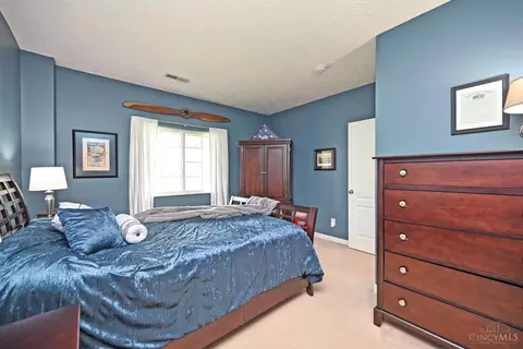 Bedroom - 4154 Fieldsedge Dr, Mason, OH 45040 photo 6 of 6