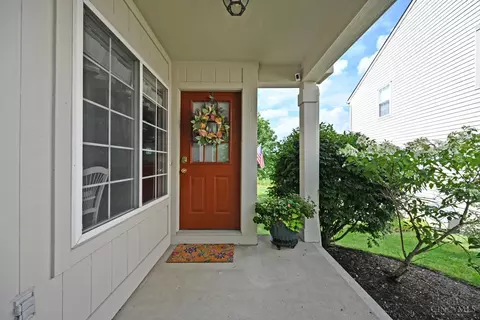 Exterior - 4154 Fieldsedge Dr, Mason, OH 45040 photo 3 of 19