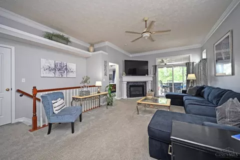 Living - 4154 Fieldsedge Dr, Mason, OH 45040 photo 2 of 10