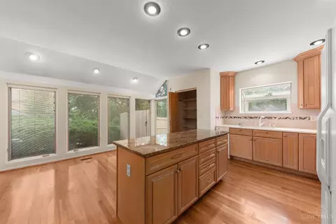 7124 Willowood Dr, West Chester, OH 45241 photo 18