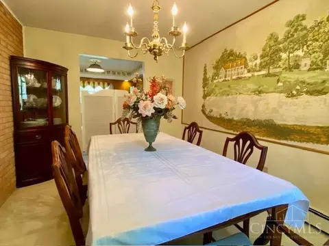 9476 Sheehan Rd, Washington Township, OH 45458 photo 8