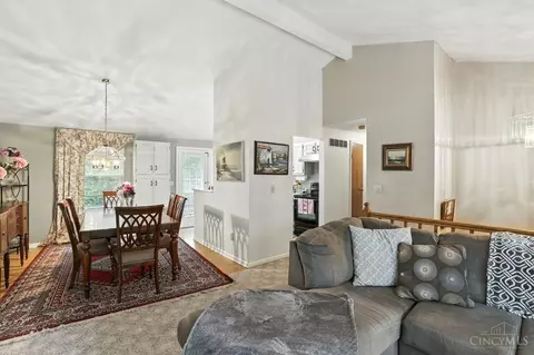 Dining - 9114 Fields Dr, Mason, OH 45040 photo 2 of 5