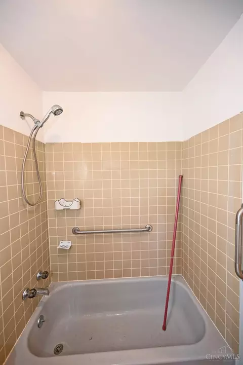 1319 Jefferson Ave, Reading, OH 45215 photo 15
