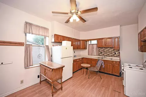 1319 Jefferson Ave, Reading, OH 45215 photo 7
