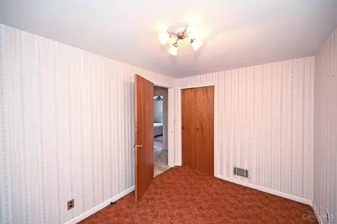 119 Eggerding Dr, Lockland, OH 45215 photo 15