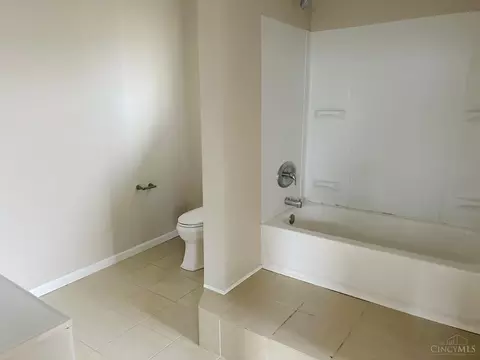 Bath - 2247 Tucker Rd, Blanchester, OH 45107 photo 1 of 2