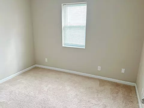 Bedroom - 2247 Tucker Rd, Blanchester, OH 45107 photo 2 of 4
