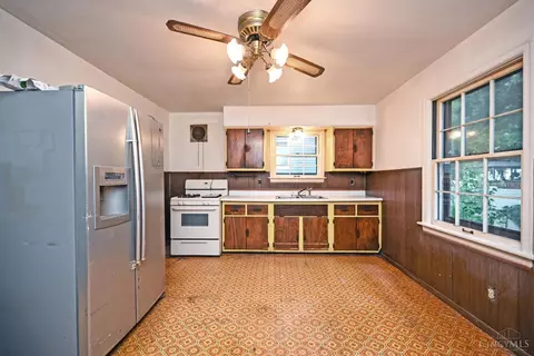 5596 Biscayne Ave, Cincinnati, OH 45248 photo 9