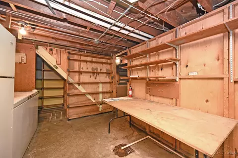 5596 Biscayne Ave, Cincinnati, OH 45248 photo 32