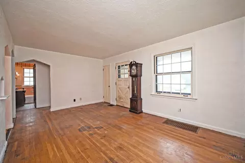 5596 Biscayne Ave, Cincinnati, OH 45248 photo 7